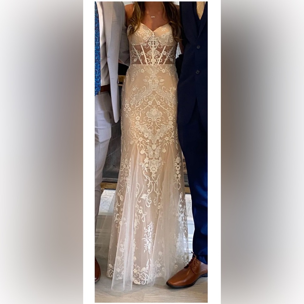 Elegant Cream Lace Gown